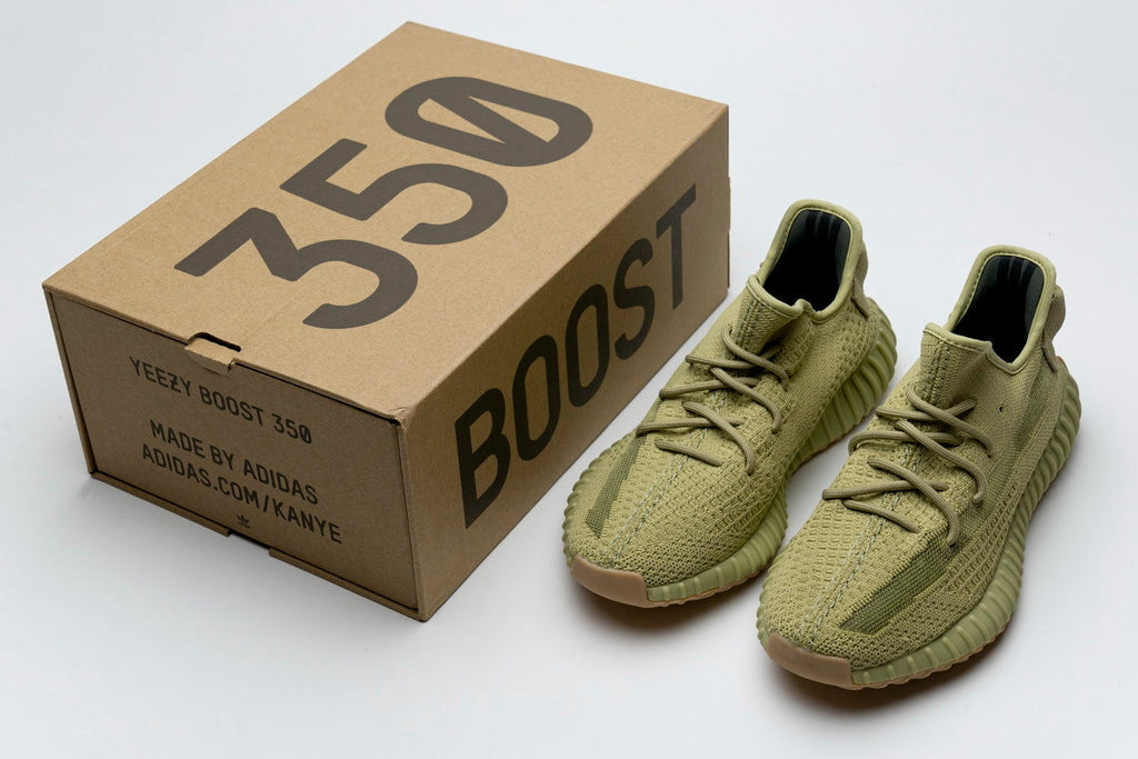 Yeezy Boost 350 V2Sulfur FY5346