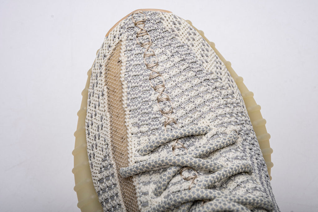 Yeezy 350 Boost V2 Lundmark FU9161