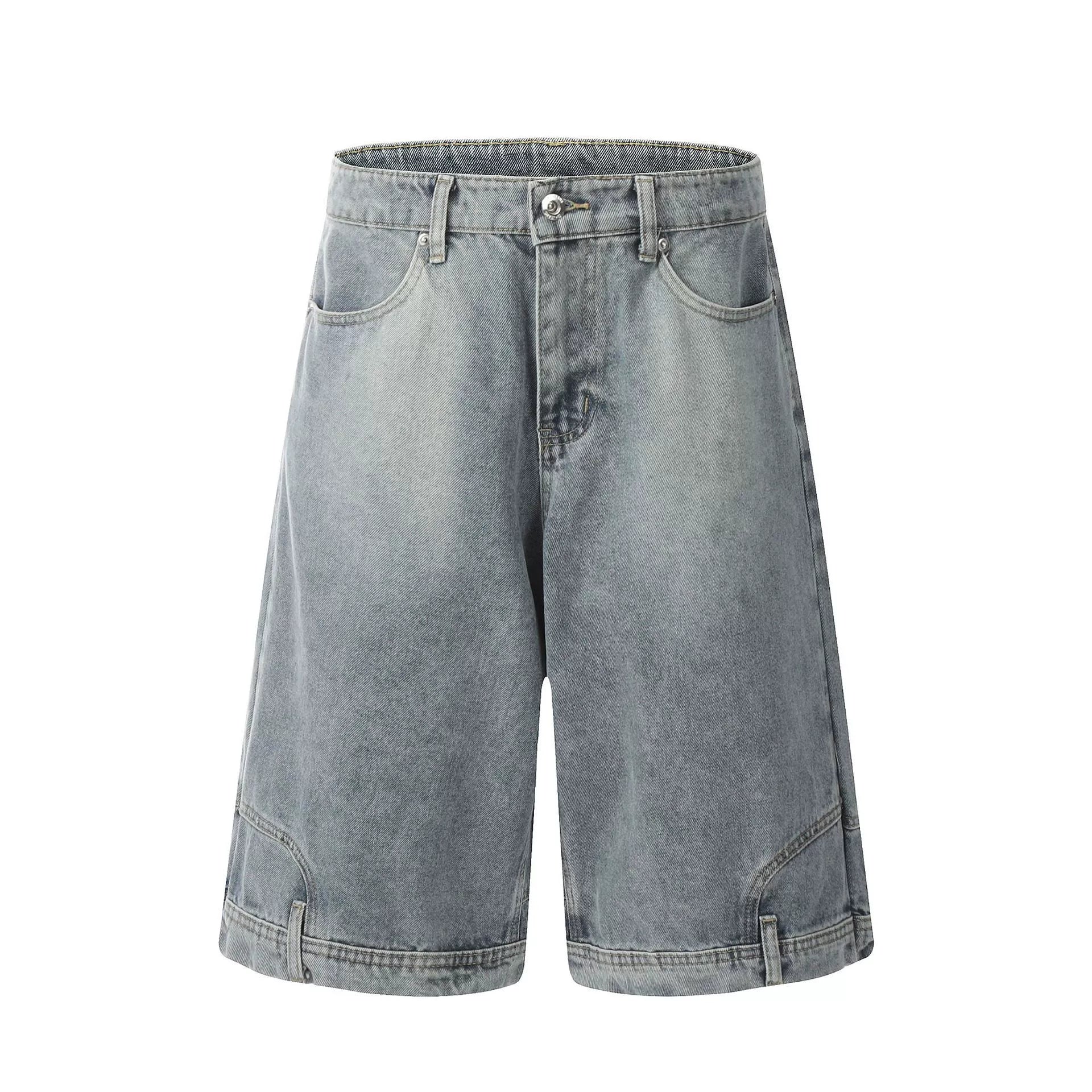 Fashion sports loose shorts