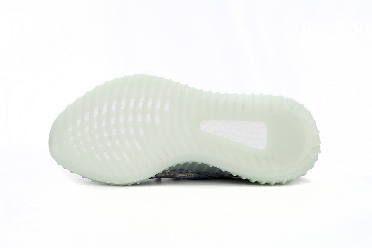 Yeezy Boost 350 V2 Sky Blue GW3375