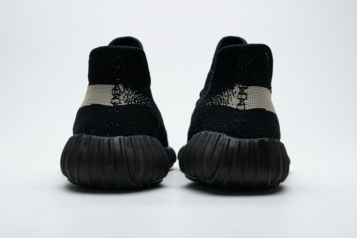 Yeezy Boost 350 V2 Core Black/White BY1604