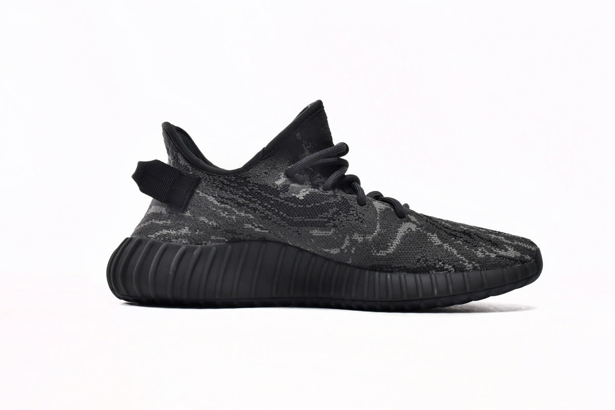 Yeezy 350 V2 Dark Salt ID4811