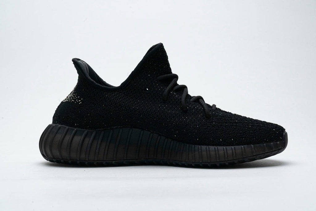 Yeezy Boost 350 V2 Core Black/White BY1604