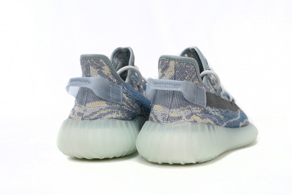 Yeezy Boost 350 V2 Sky Blue GW3375